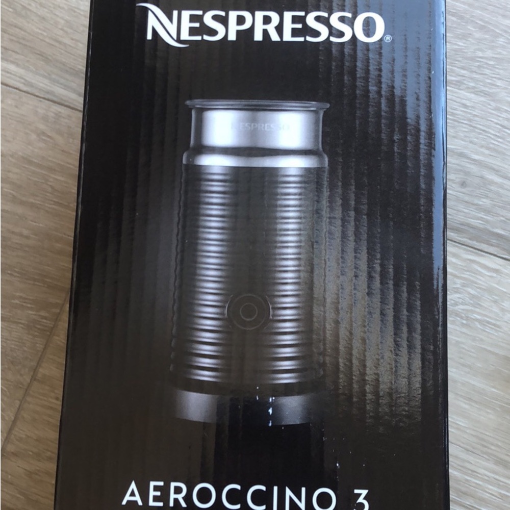 Nespresso Aeroccino 3 milk frother